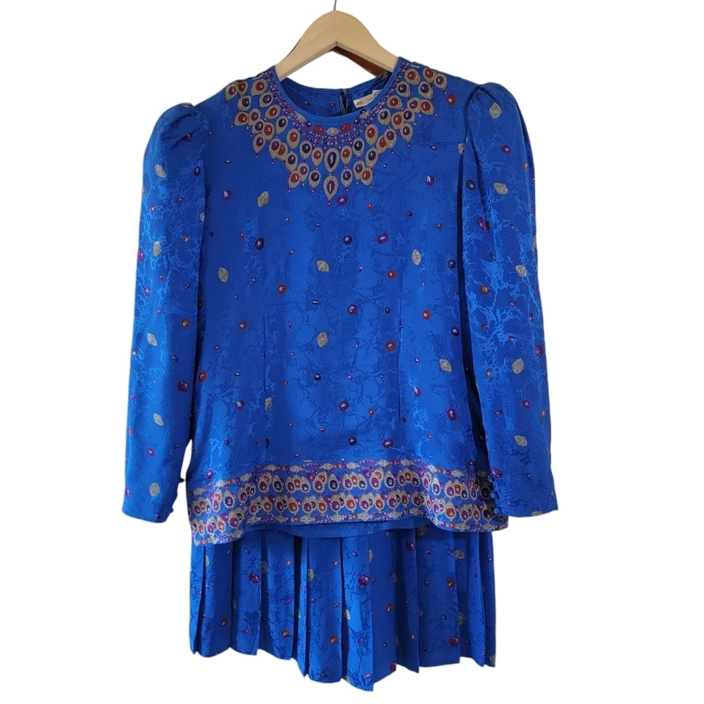 VTG ANNE CRIMMINS Blue Jewell Print Top & Pleated Skirt Set 100% Silk Sz 14